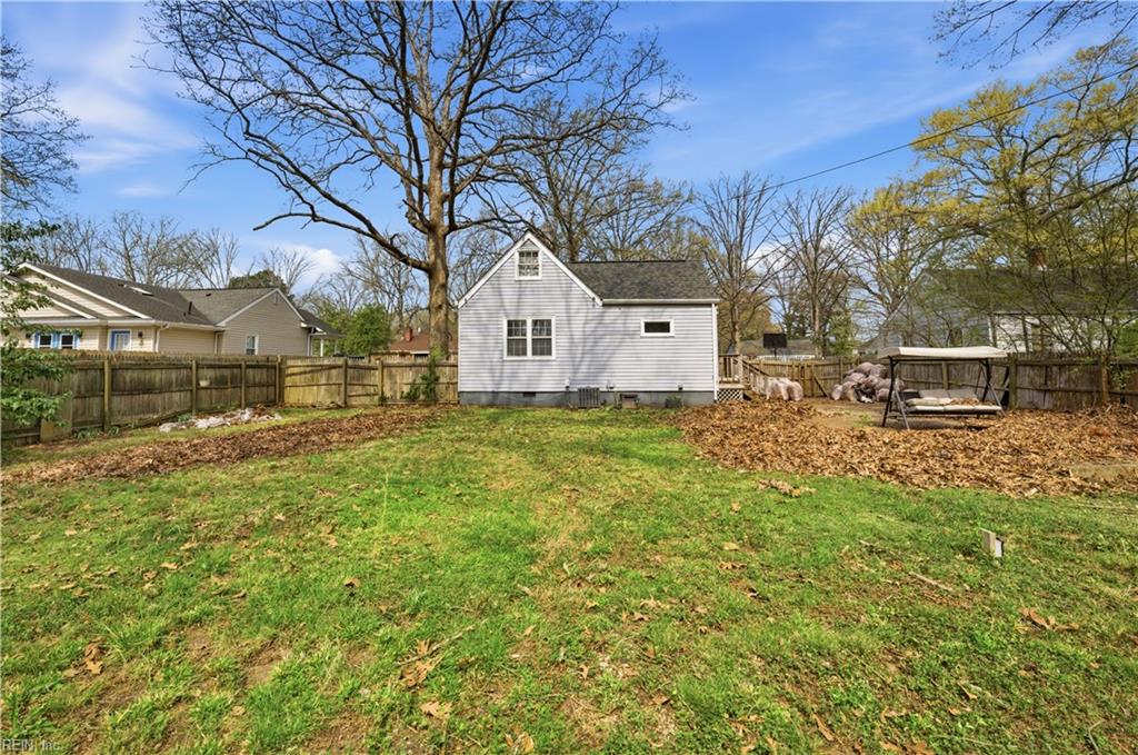 17 Green Oaks Road Newport News VA 23601