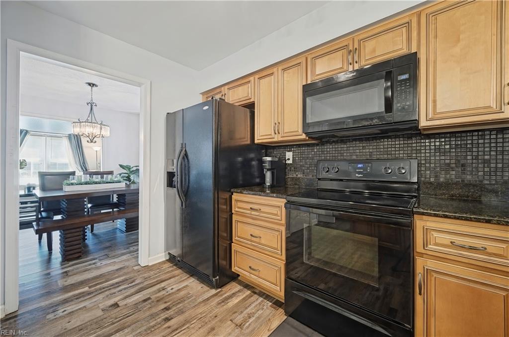 853 Yorkshire Lane Newport News VA 23608