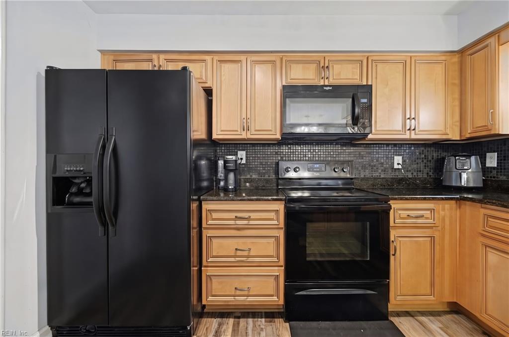 853 Yorkshire Lane Newport News VA 23608