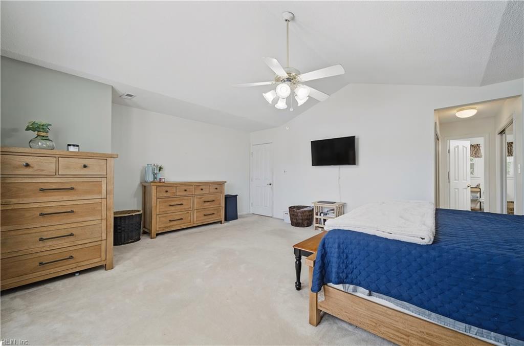 853 Yorkshire Lane Newport News VA 23608