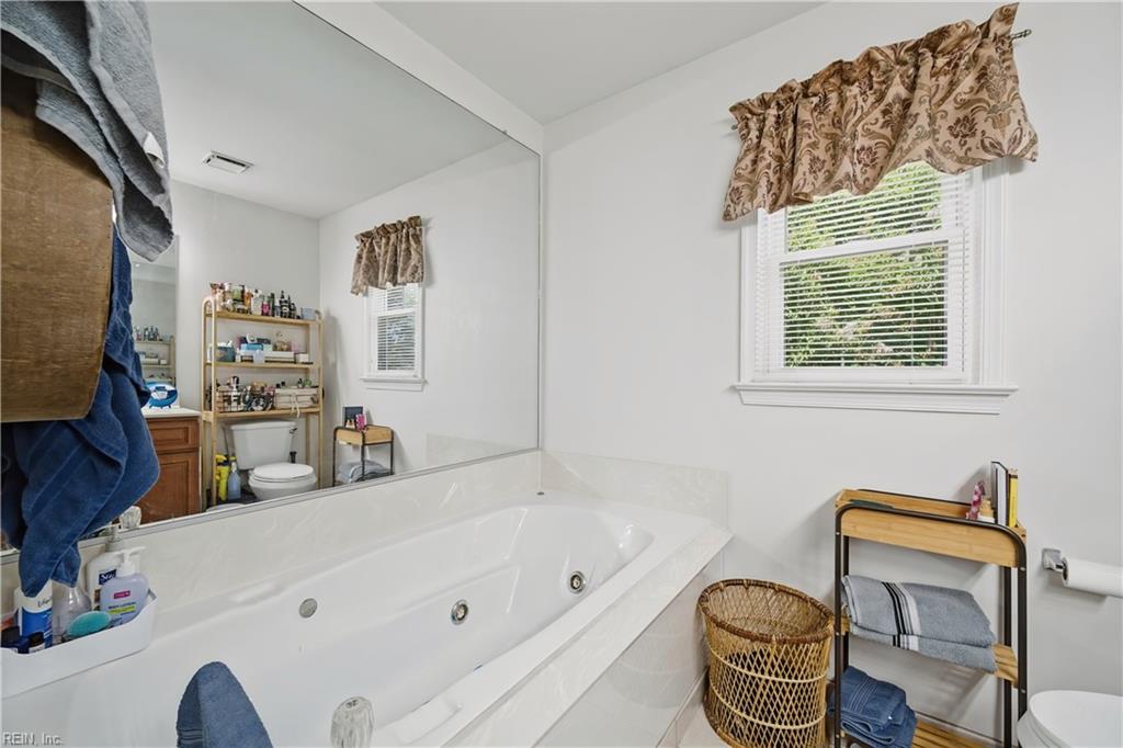 853 Yorkshire Lane Newport News VA 23608