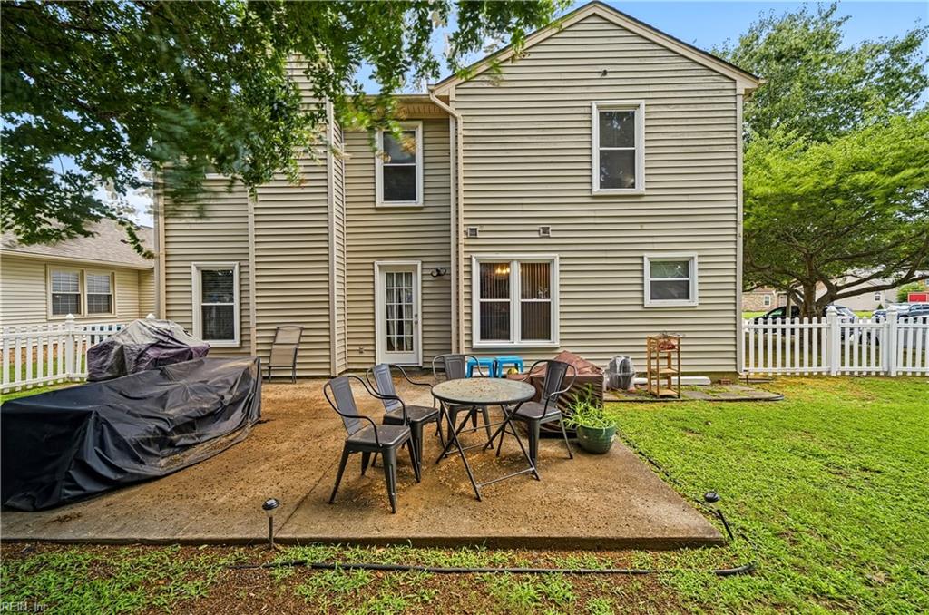 853 Yorkshire Lane Newport News VA 23608