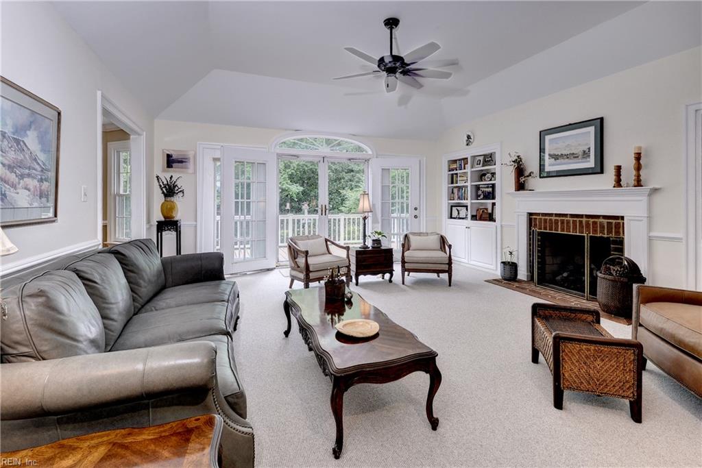 129 Great Glen Williamsburg VA 23188