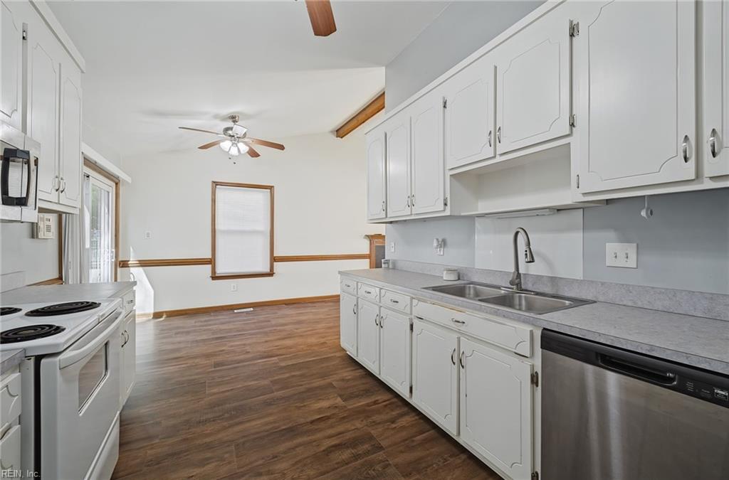 737 Leonard Lane Newport News VA 23601