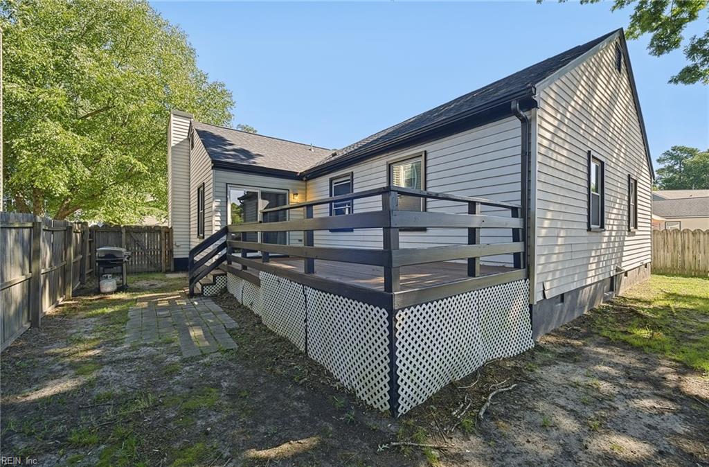 737 Leonard Lane Newport News VA 23601