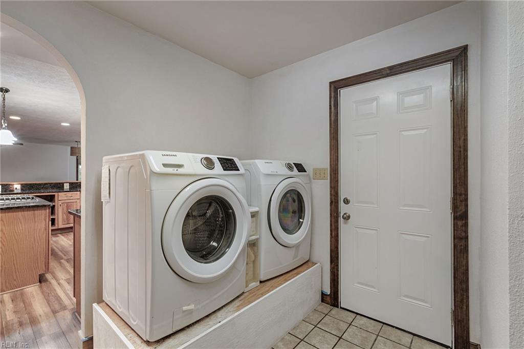 5935 Seldon Pond Road Gloucester VA 23061