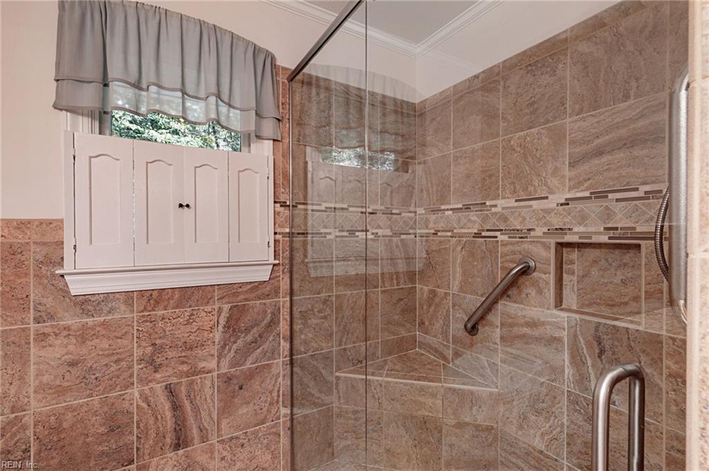 5935 Seldon Pond Road Gloucester VA 23061