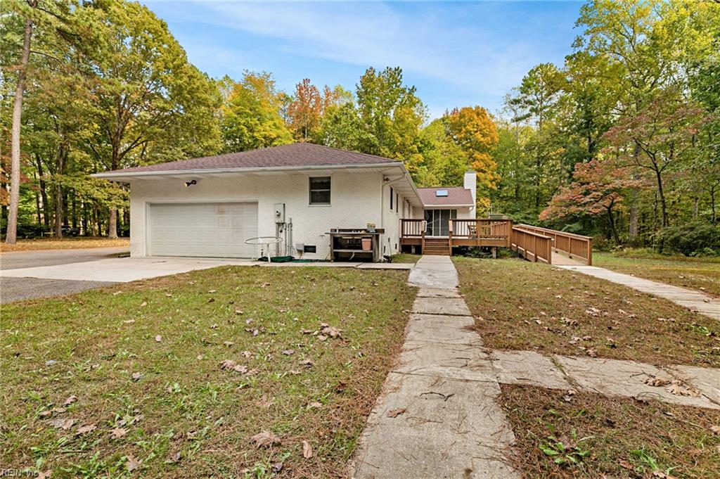 5935 Seldon Pond Road Gloucester VA 23061