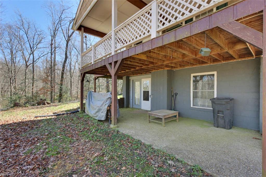 9937 Bacons Lane Gloucester VA 23061