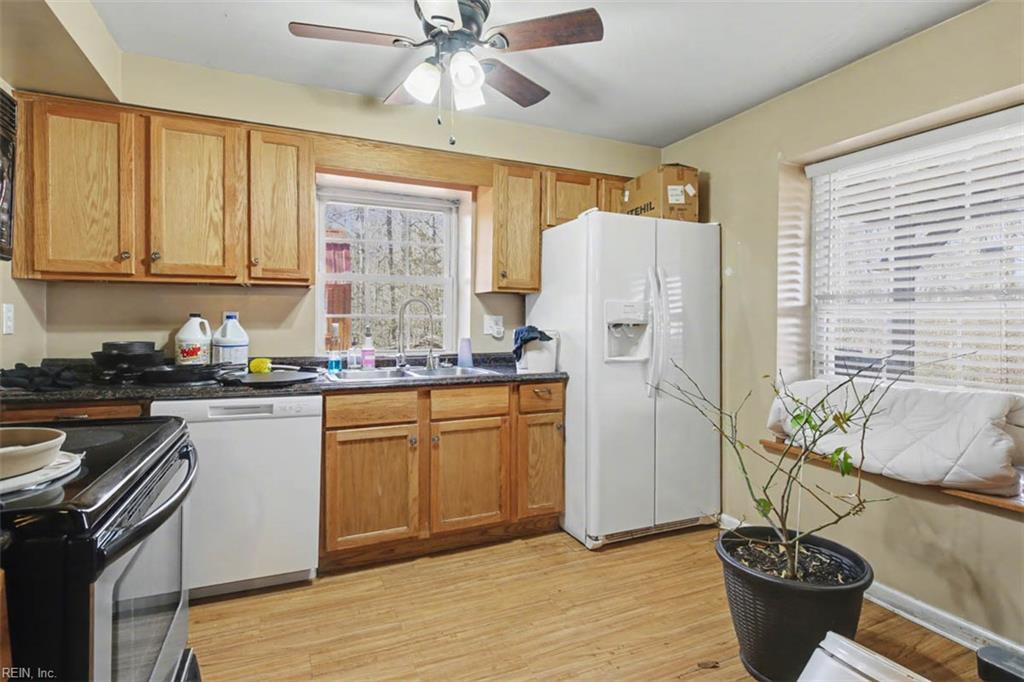 9937 Bacons Lane Gloucester VA 23061