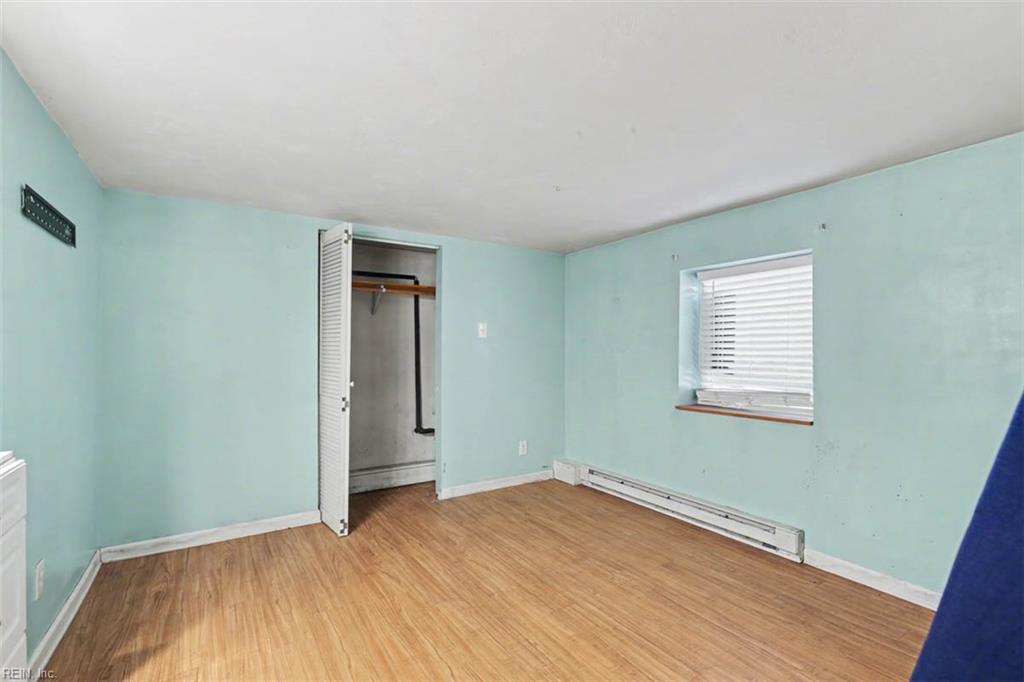 9937 Bacons Lane Gloucester VA 23061