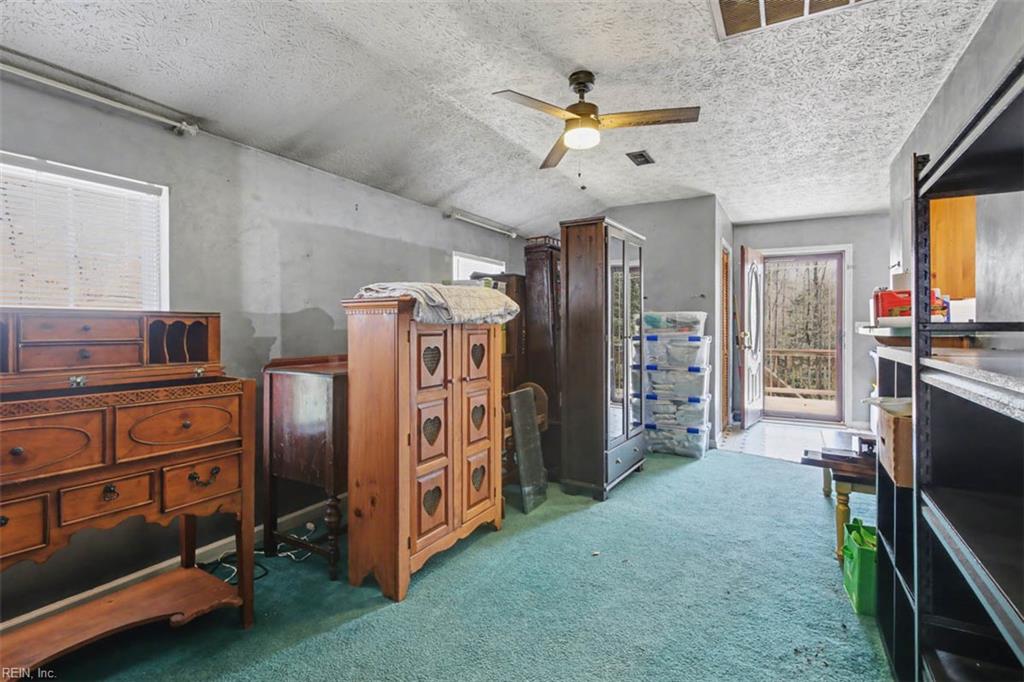 9937 Bacons Lane Gloucester VA 23061