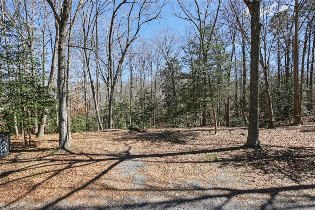 9937 Bacons Lane Gloucester VA 23061