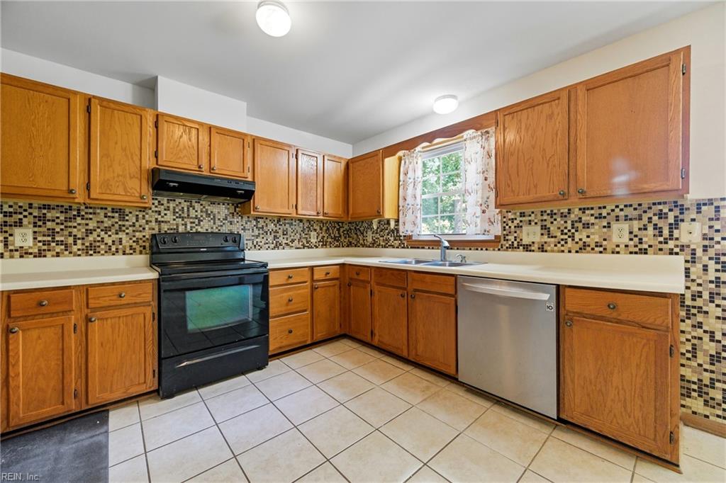 840 Garrow Road Newport News VA 23608