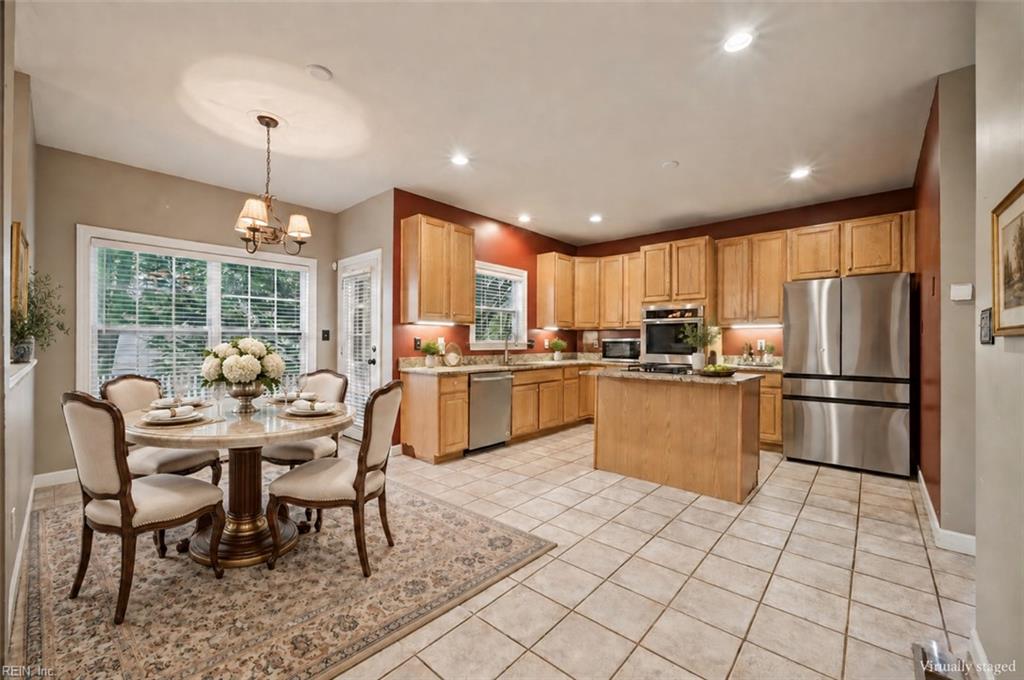 105 Meredith Way Williamsburg VA 23185