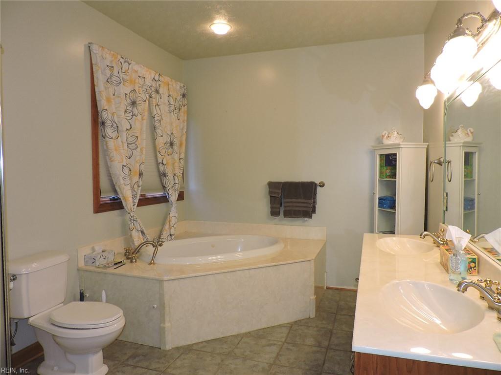 4498 Hermitage Lane Gloucester VA 23061