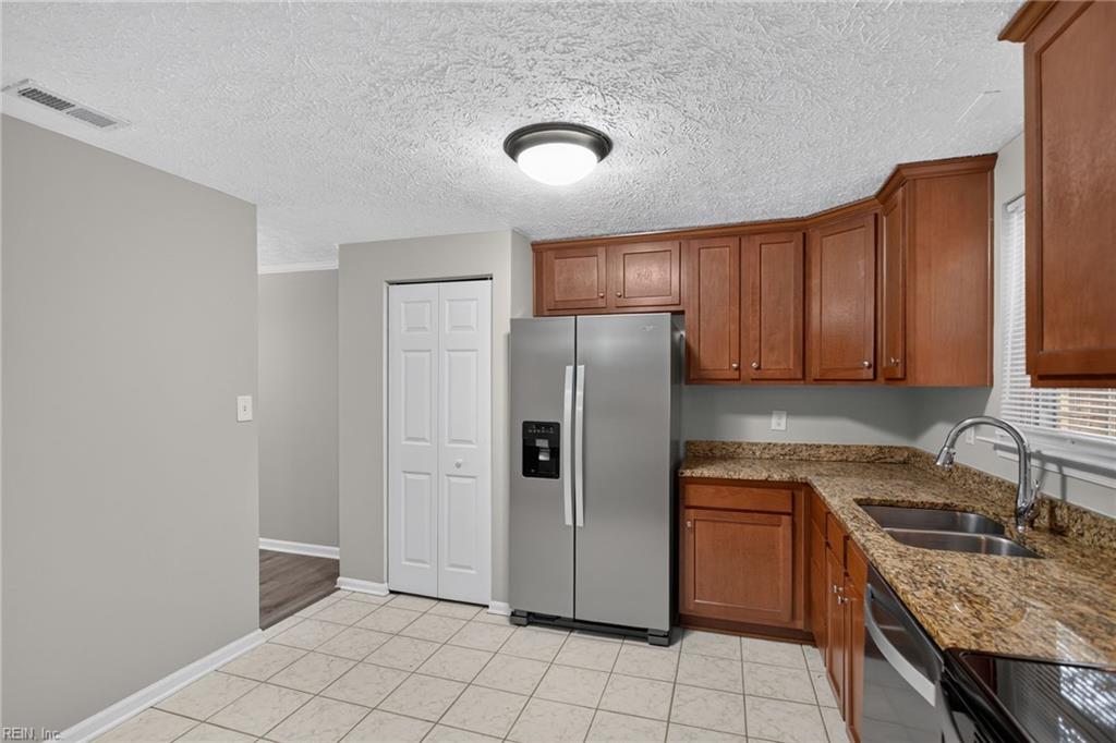 221 Anne Drive Newport News VA 23601