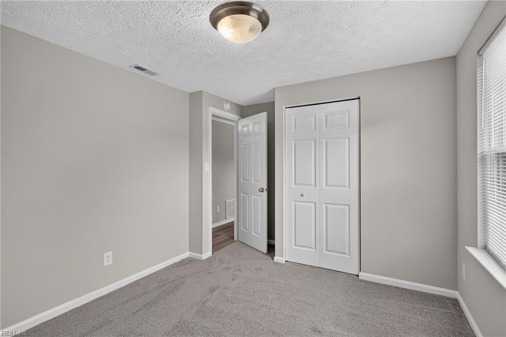 221 Anne Drive Newport News VA 23601