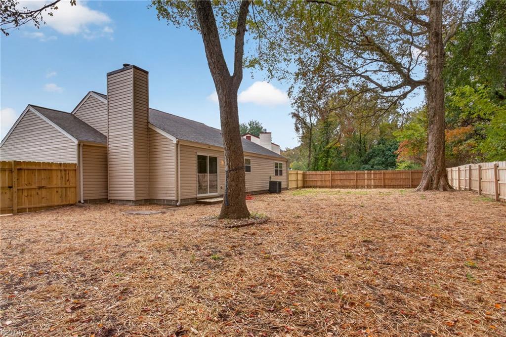 221 Anne Drive Newport News VA 23601