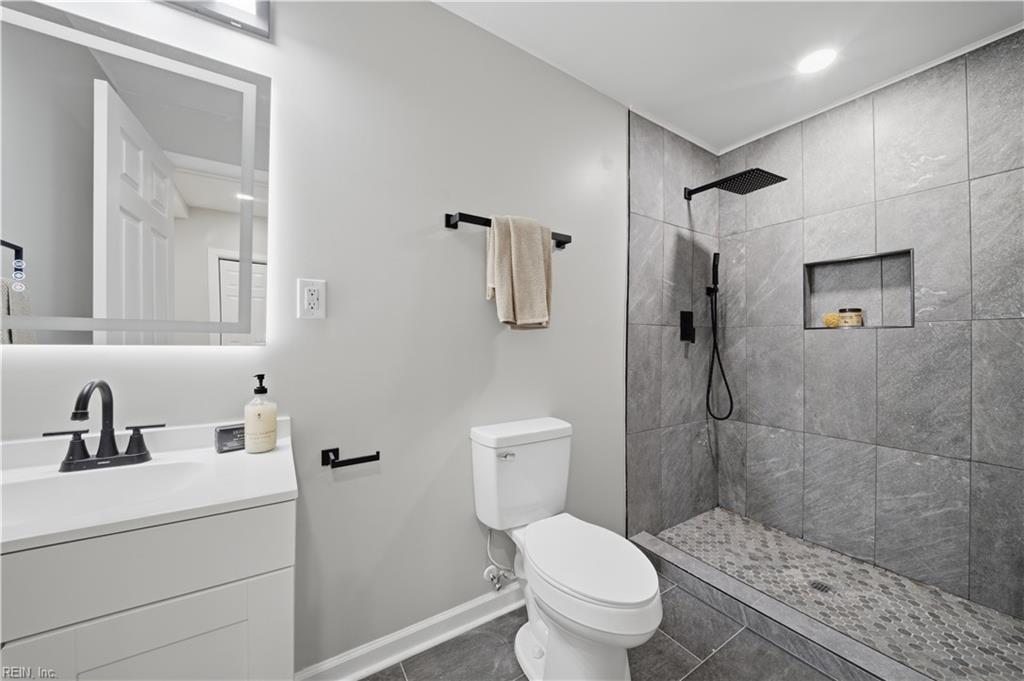 2128 Roanoke Avenue Newport News VA 23607