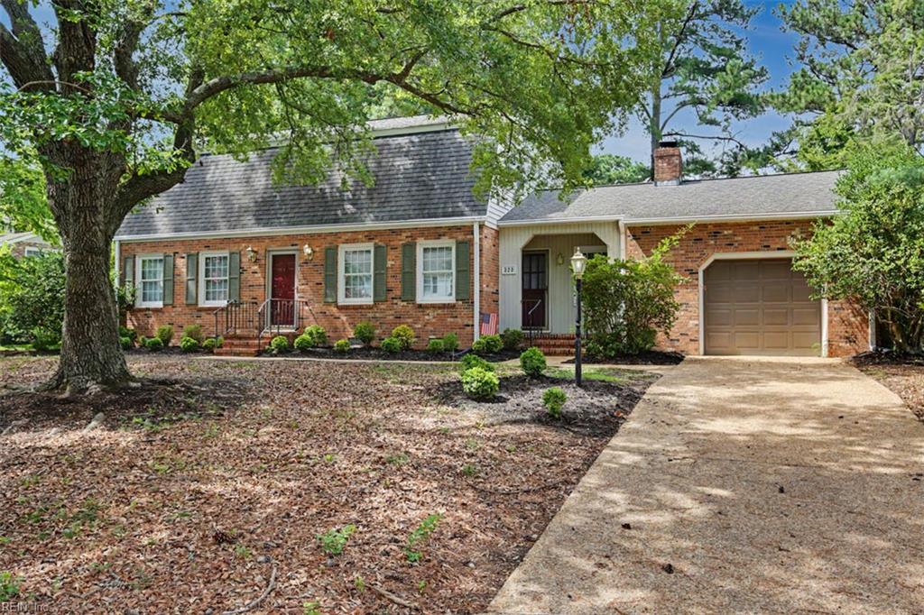 323 Williamsburg Court Newport News VA 23606