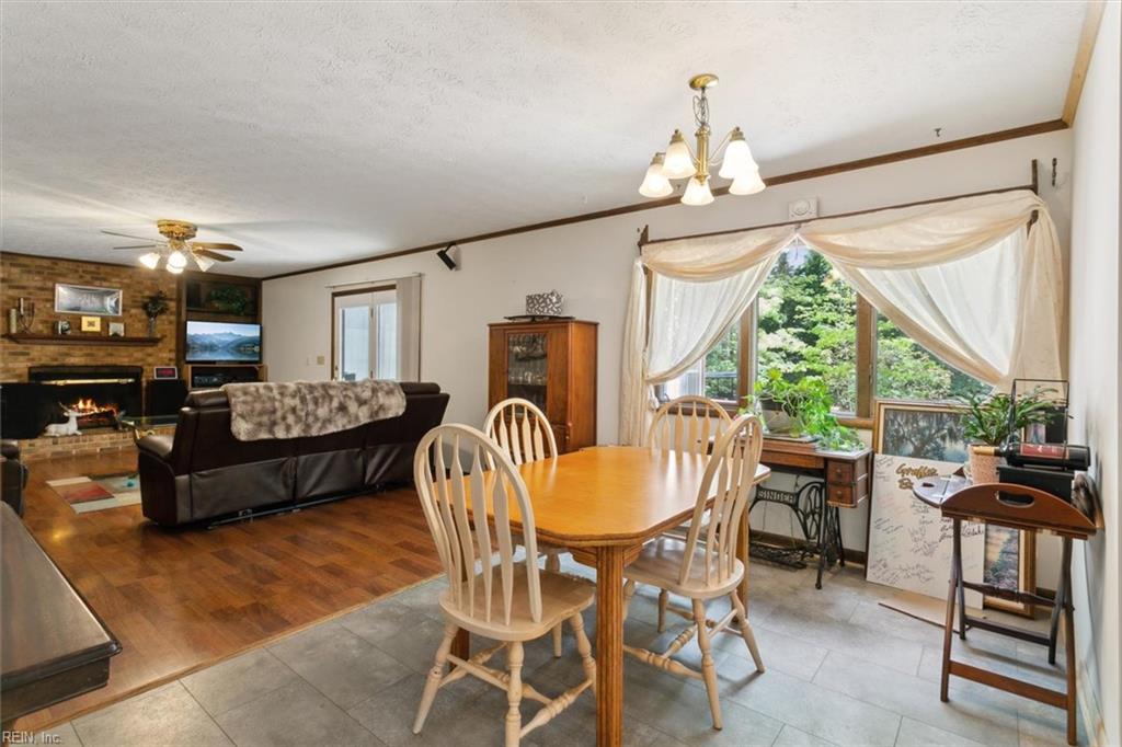 107 Brokenbridge Road Yorktown VA 23692