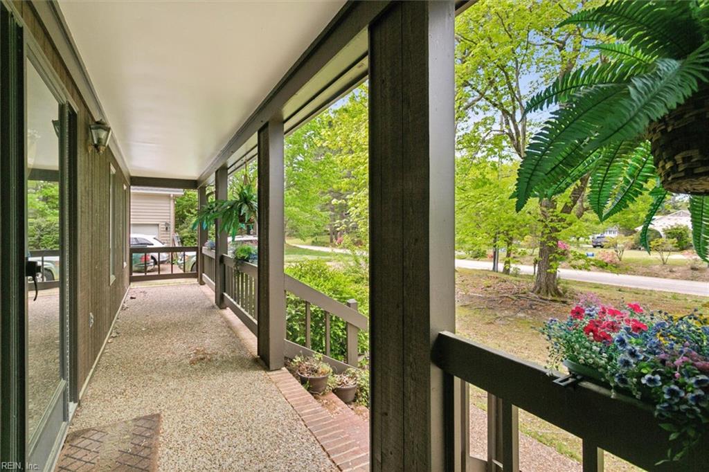 107 Brokenbridge Road Yorktown VA 23692