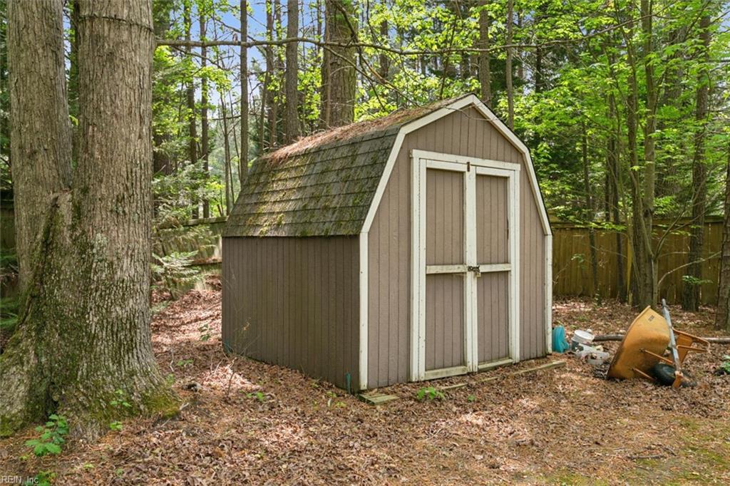 107 Brokenbridge Road Yorktown VA 23692