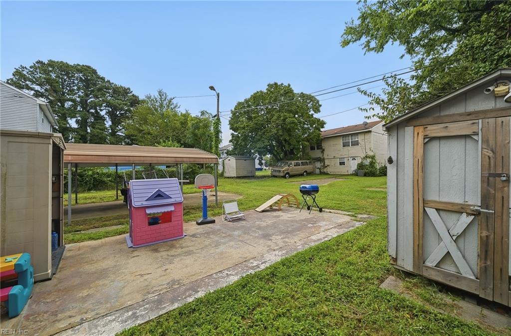 323 Pine Avenue Newport News VA 23607