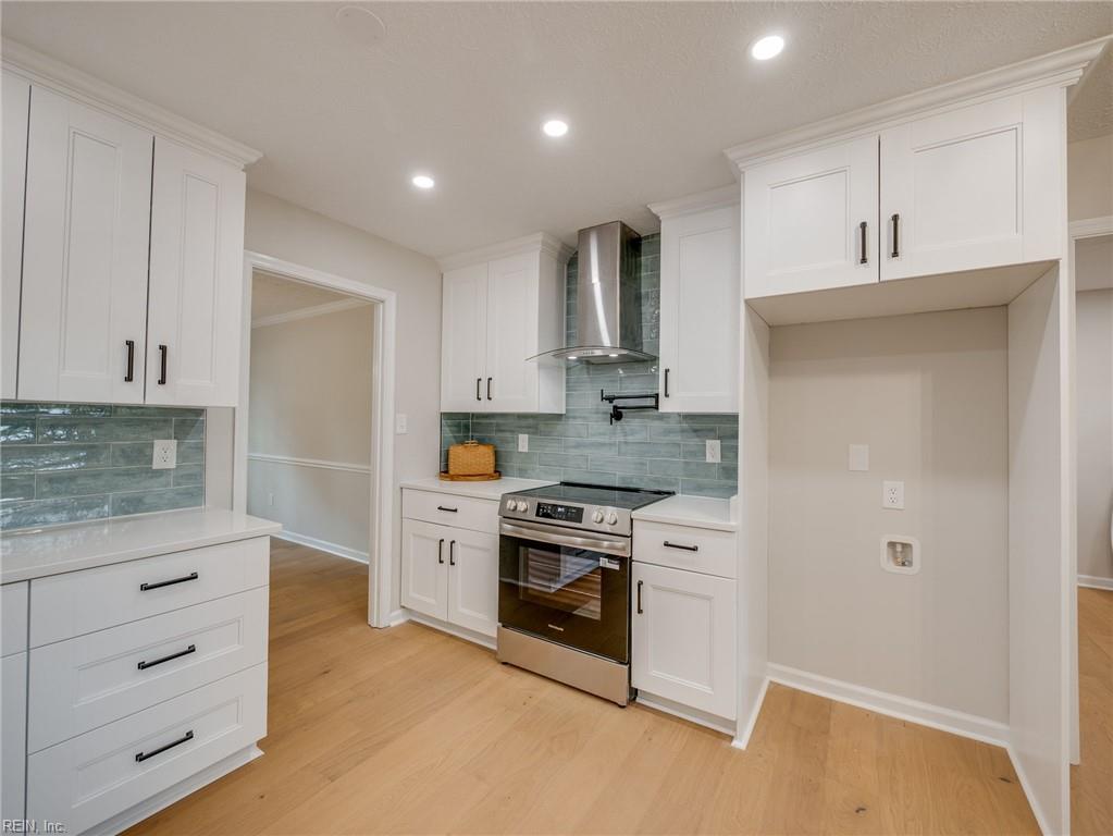 101 Middlewood Lane Yorktown VA 23692