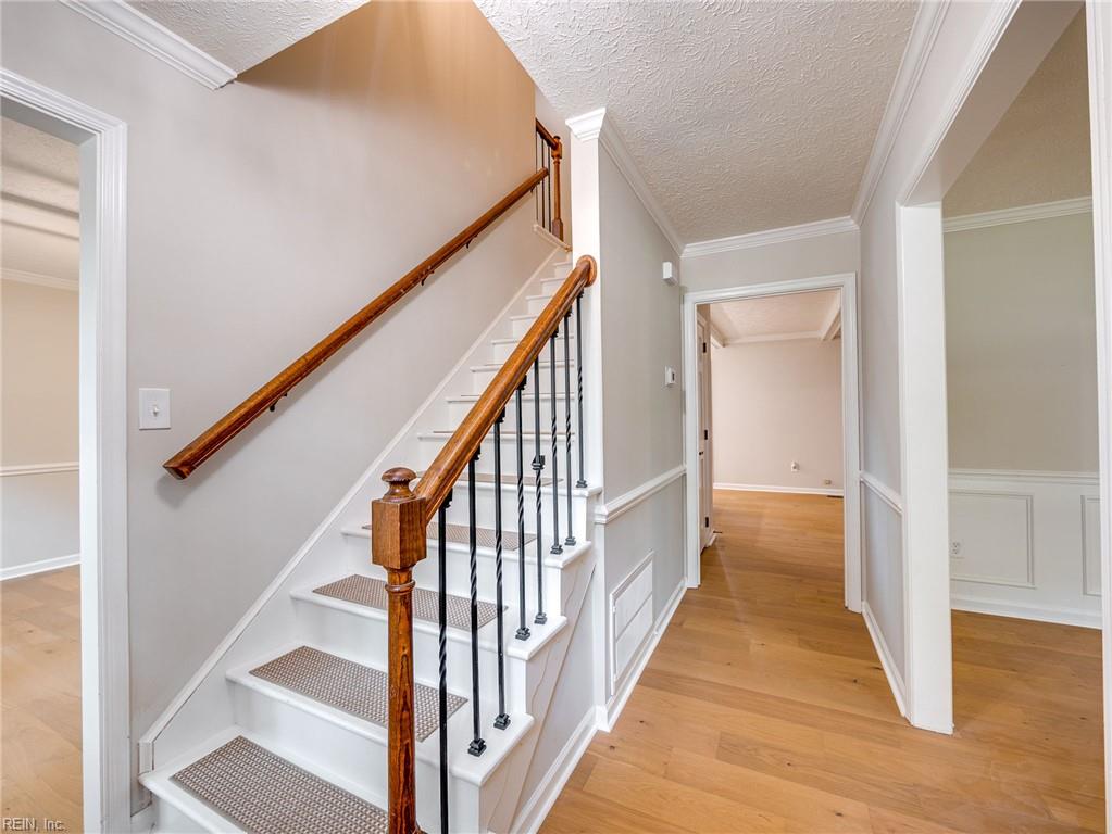 101 Middlewood Lane Yorktown VA 23692
