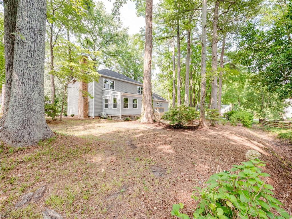 101 Middlewood Lane Yorktown VA 23692