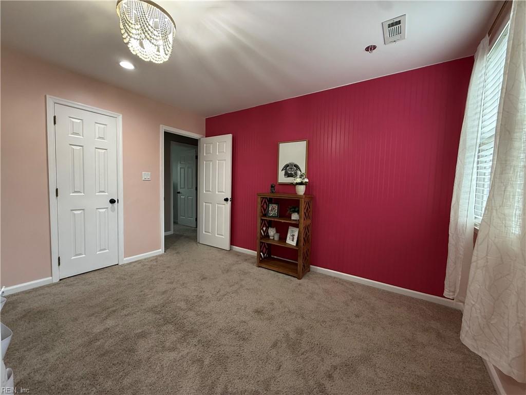 129 Stone Lake Court Yorktown VA 23693