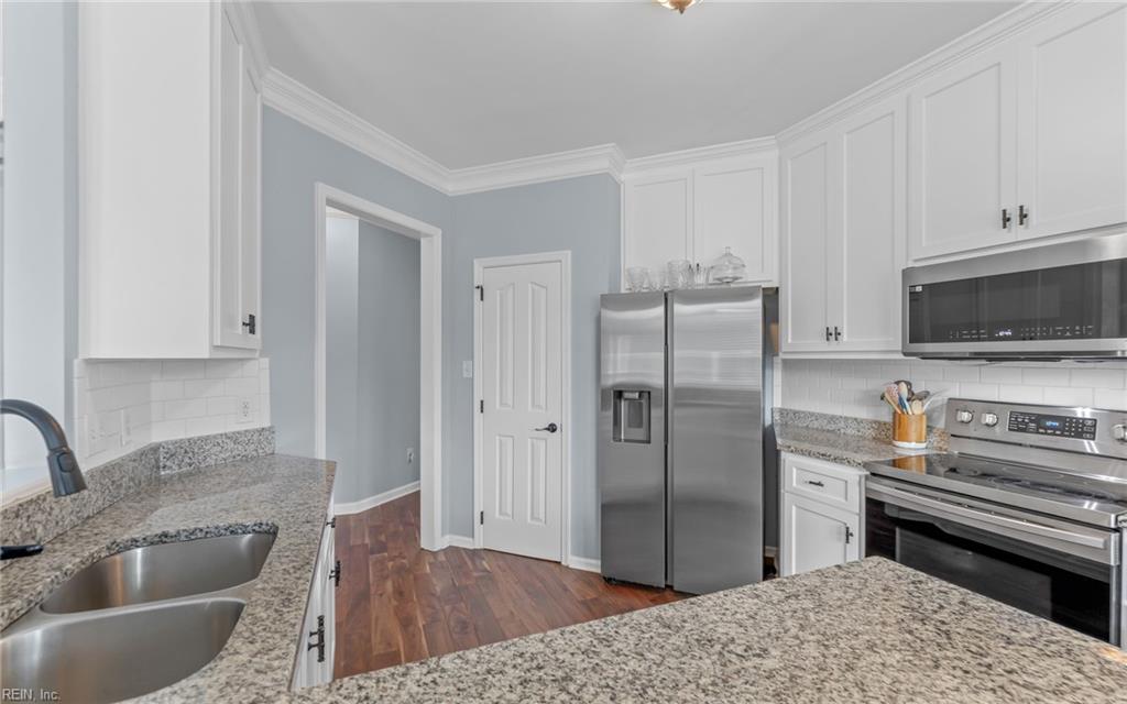 205 Clayton Drive Yorktown VA 23693