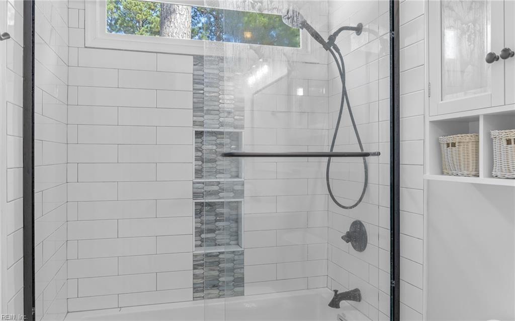 205 Clayton Drive Yorktown VA 23693