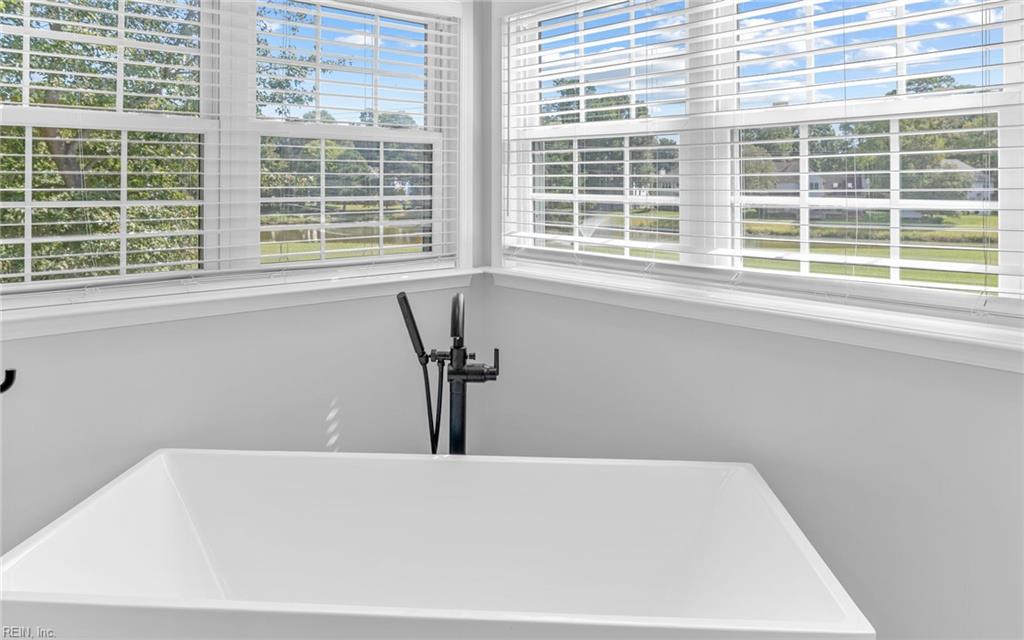 205 Clayton Drive Yorktown VA 23693