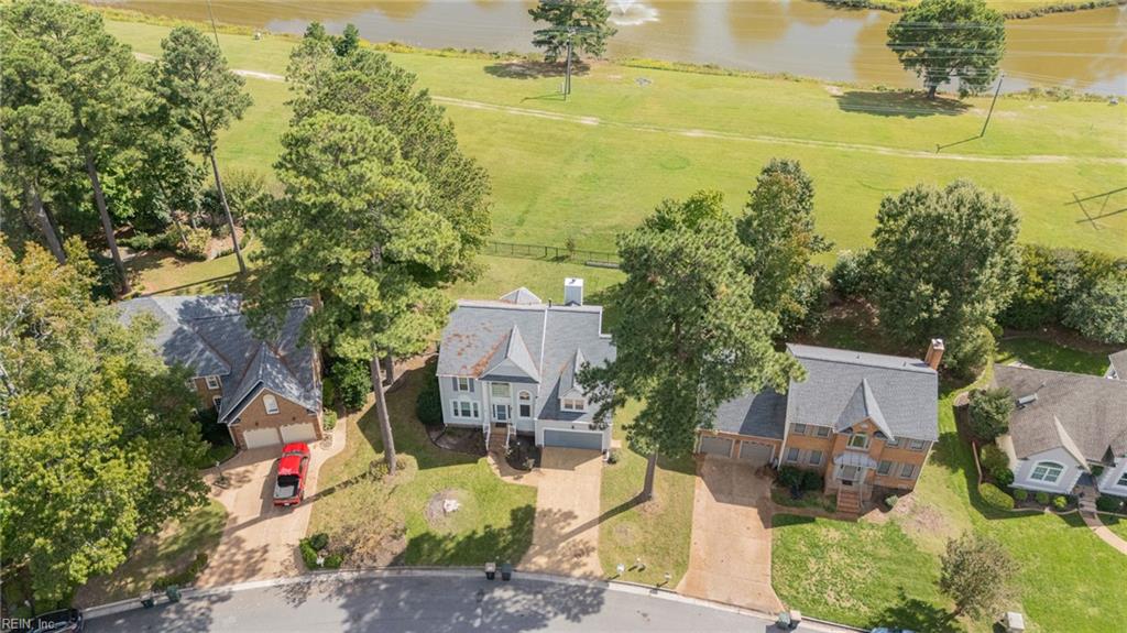 205 Clayton Drive Yorktown VA 23693