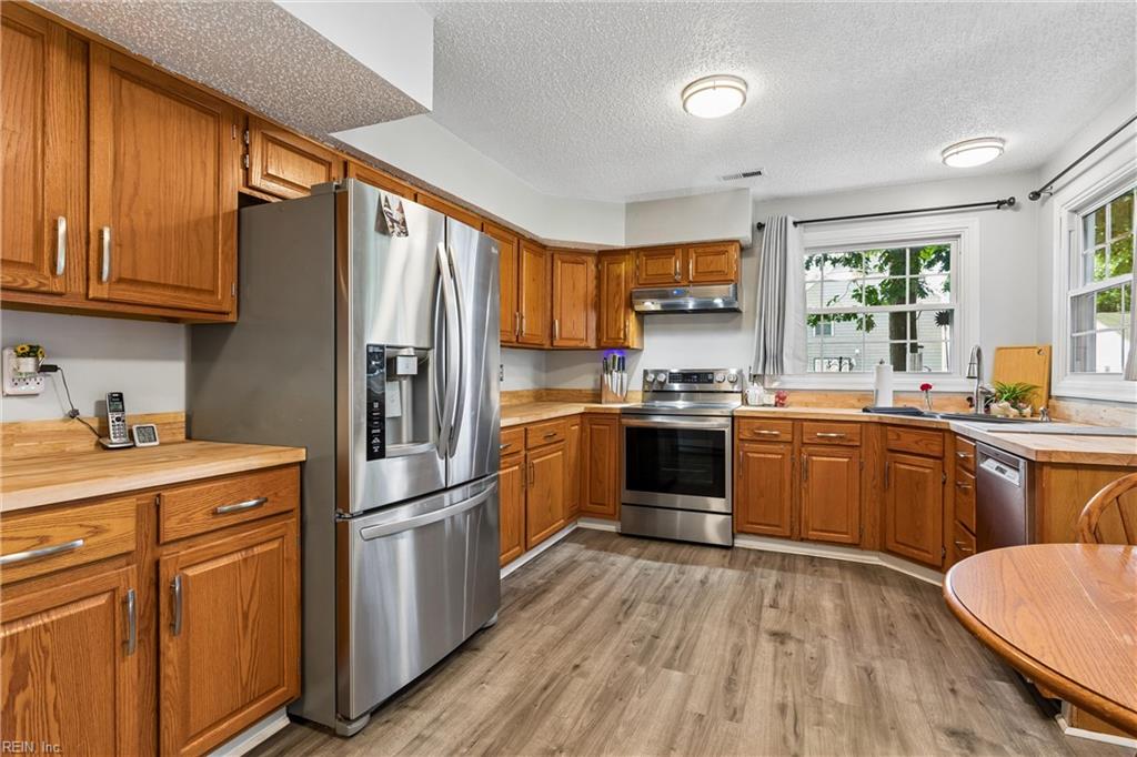 868 Weyanoke Lane Newport News VA 23608
