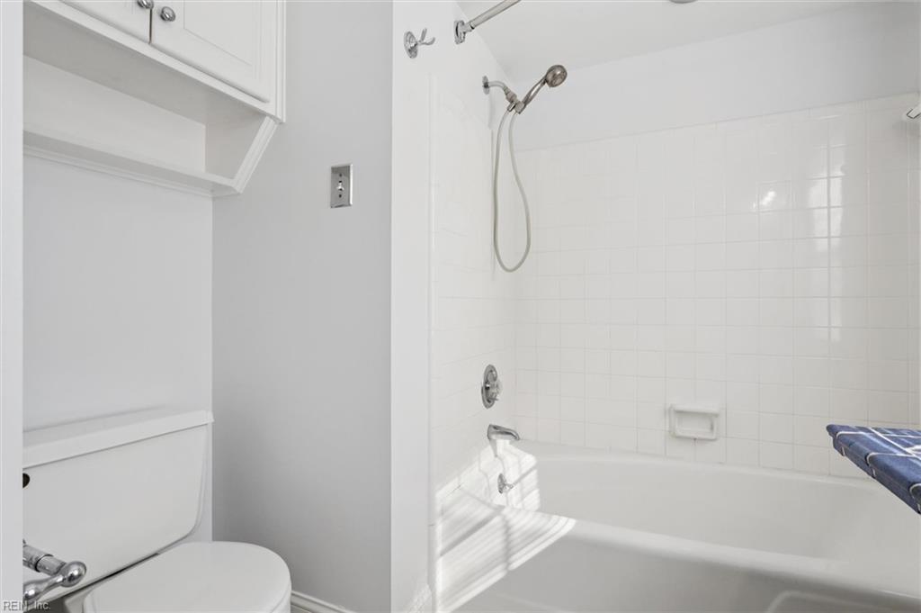 704 Prescott Circle Newport News VA 23602