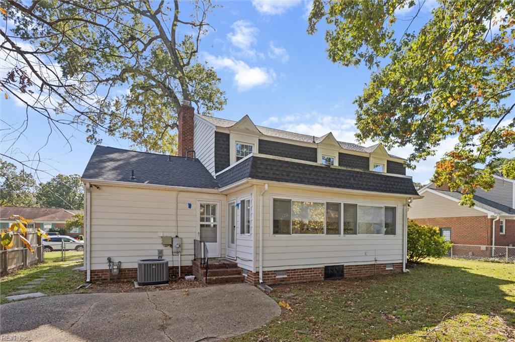 704 Prescott Circle Newport News VA 23602