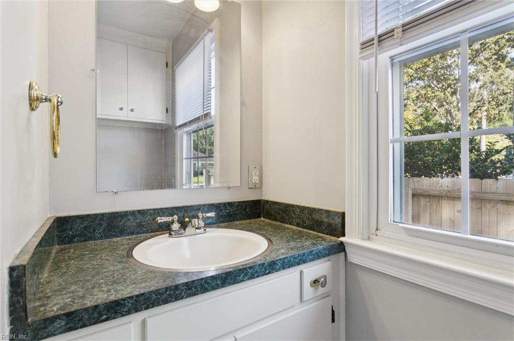 704 Prescott Circle Newport News VA 23602