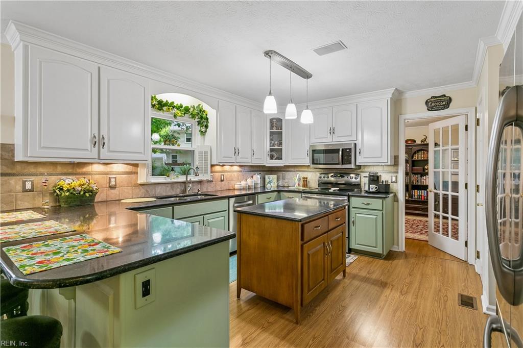 204 Jacobs Run Yorktown VA 23692