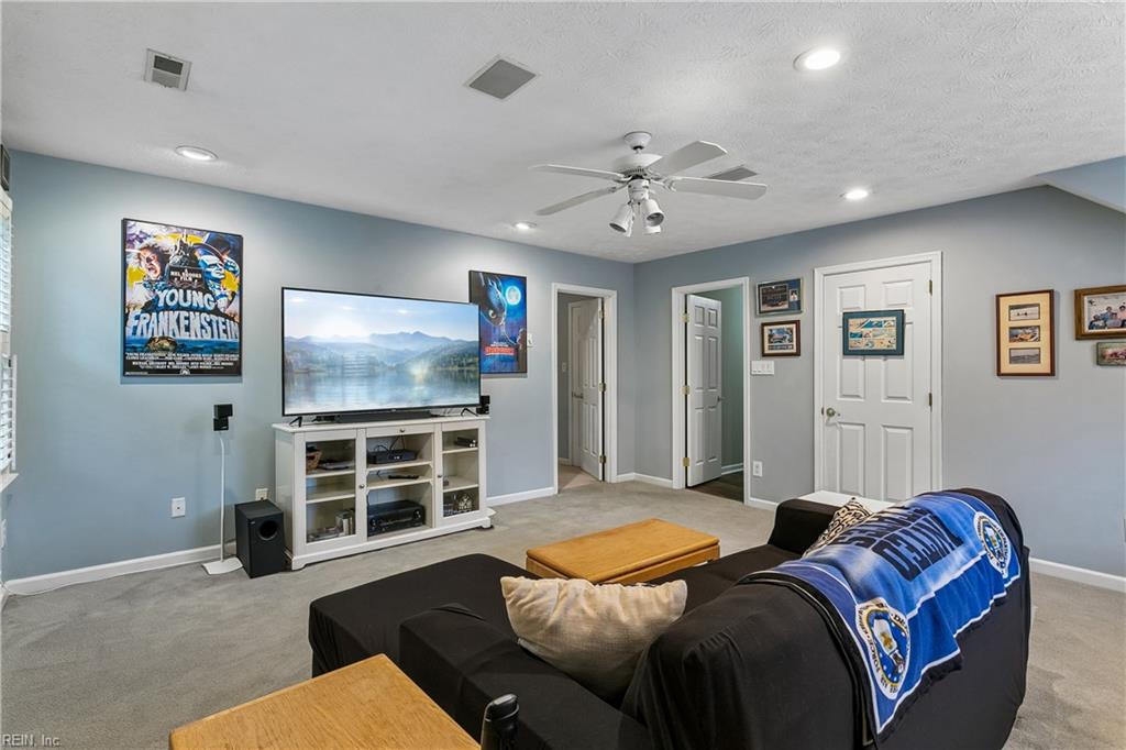 204 Jacobs Run Yorktown VA 23692