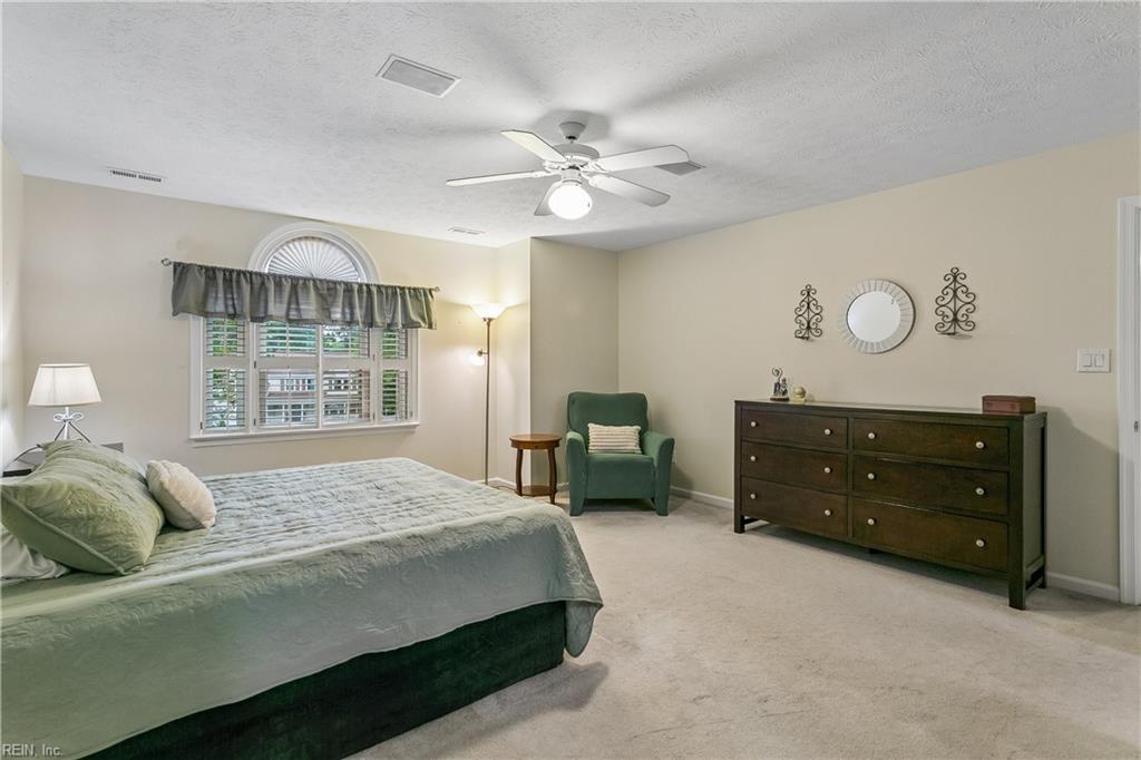 204 Jacobs Run Yorktown VA 23692