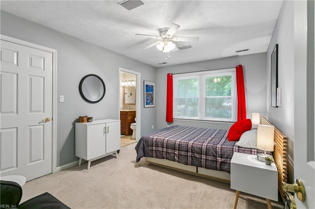 204 Jacobs Run Yorktown VA 23692