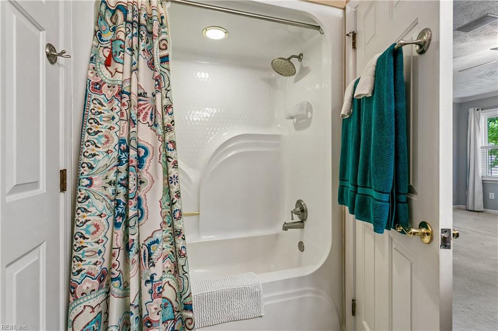 204 Jacobs Run Yorktown VA 23692