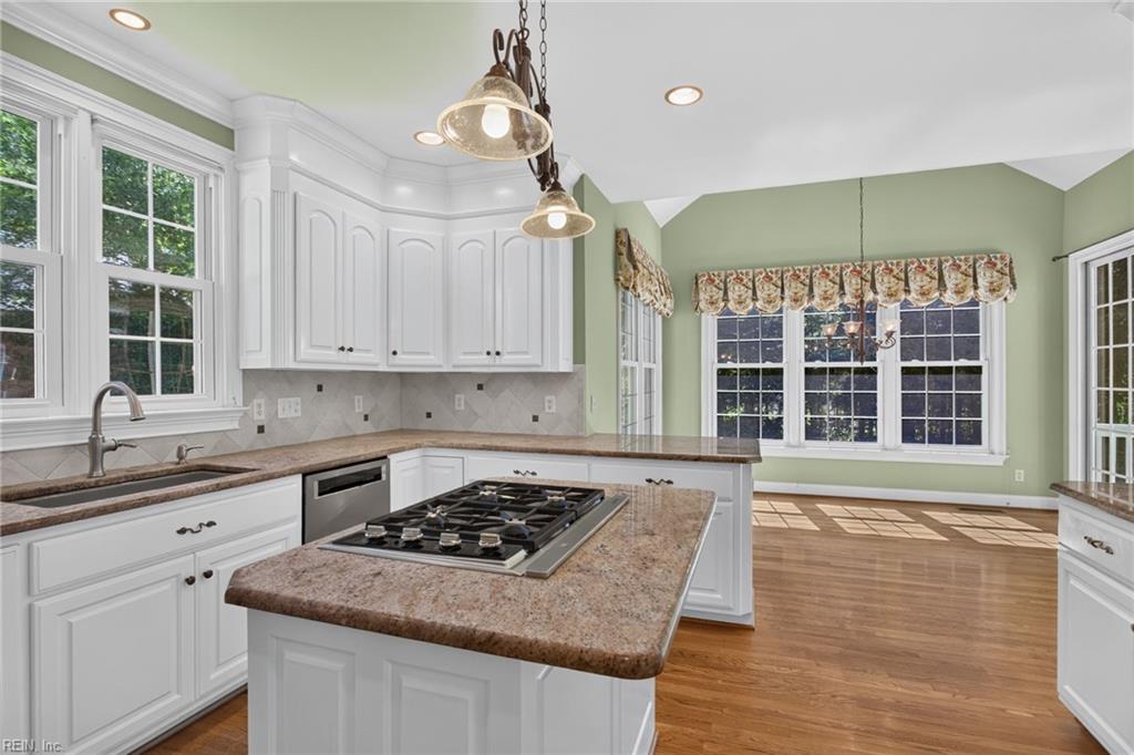 104 Grenelefe Williamsburg VA 23188