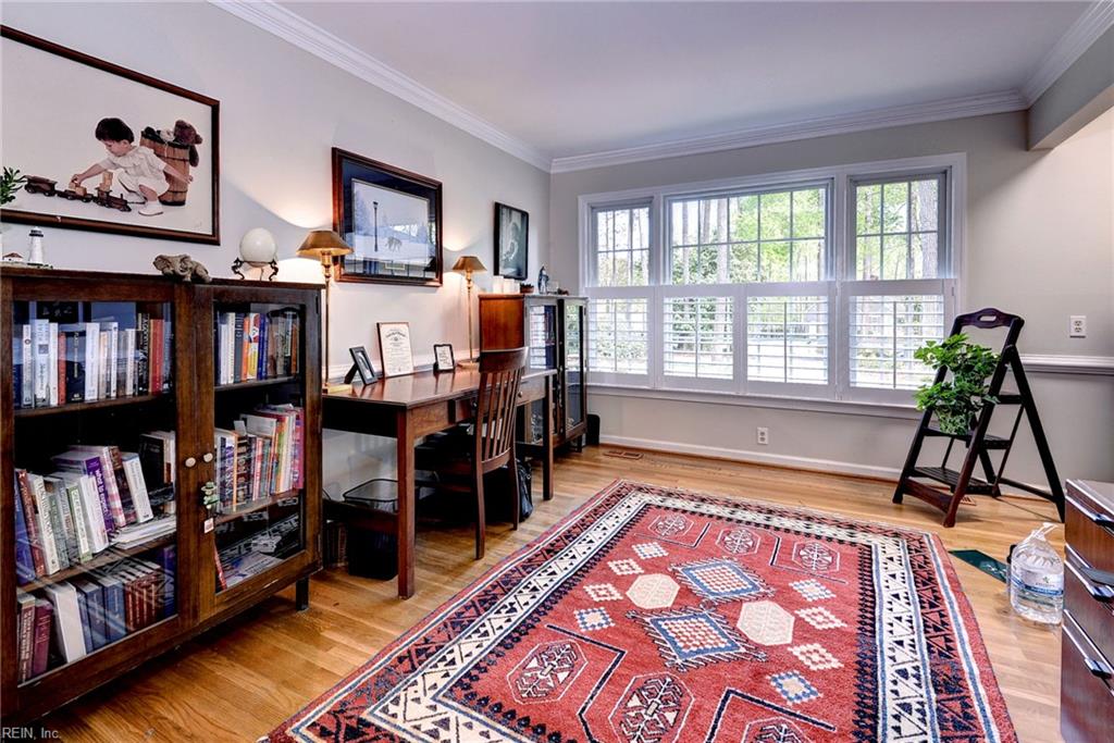 105 James Longstreet Williamsburg VA 23185