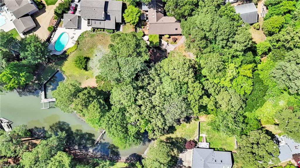 105 Cove Crescent Yorktown VA 23692