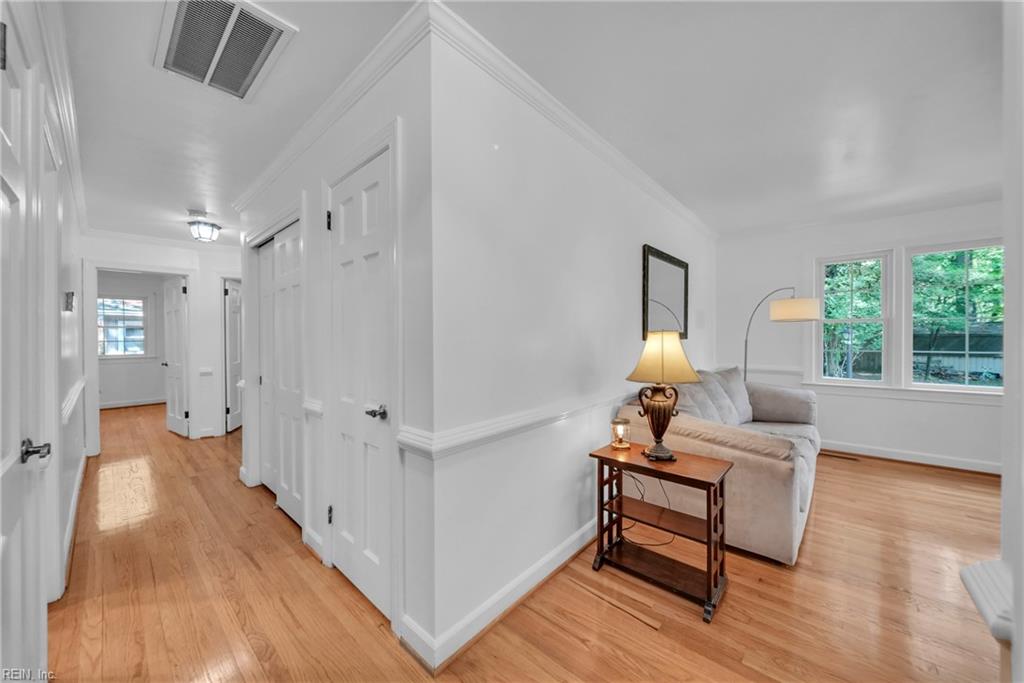 105 Cove Crescent Yorktown VA 23692
